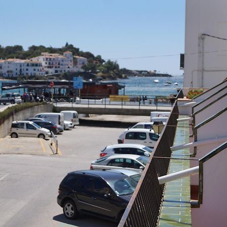 Hotel Hostal Marina Cadaqués Zewnętrze zdjęcie