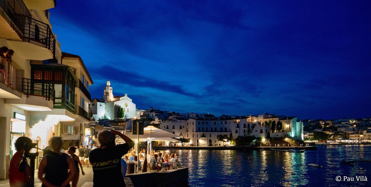 Hotel Hostal Marina Cadaqués Zewnętrze zdjęcie